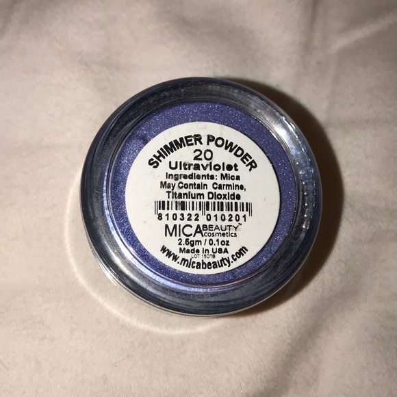 Eyeshadow - Picture 2 of 8